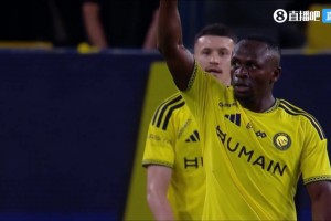 [进球视频] 胜利2-1反超比分！菲利克斯射门踢呲变助攻，马内门前推射破门